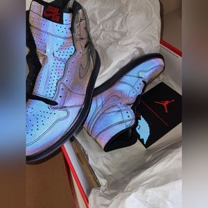 Nike Air Jordan 1 Retro High Zoom Fearless sz 8.5